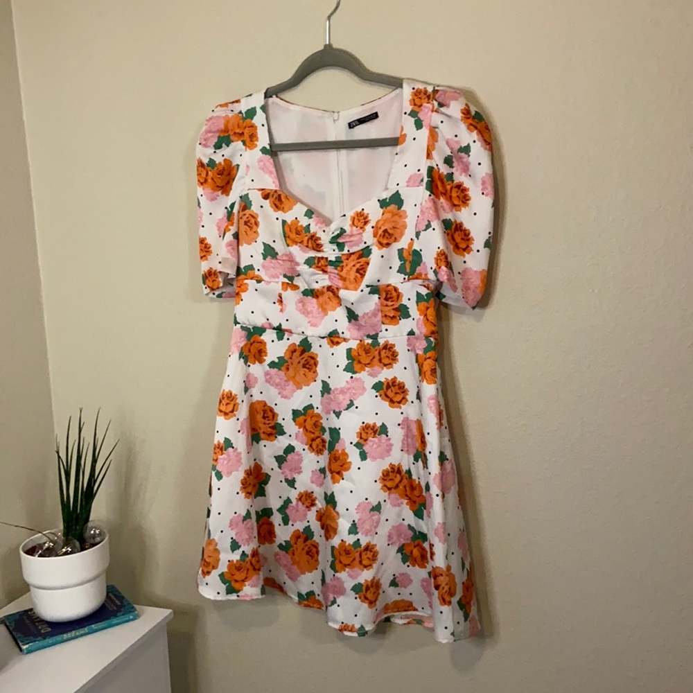 Zara floral and polka dot puffed sleeves dress